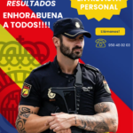 Un año más conseguimos el 100% de aprobados en la entrevista. Si eres de los que ha suspendido la entrevista personal, no te puedes rendir, porque ya has llegado muy lejos. Sigue nuestras pautas, contacta con nosotros, y obtendrás los resultados que esperas. Aula Traintop, academia de oposiciones a Policía Nacional, en modalidad presencial o 100% online, 950 48 02 03. 100% de aprobados en la entrevista a las oposiciones de Policía Nacional Si has llegado hasta aquí, no puedes permitir que tus nervios arruinen tus sueños. La entrevista personal para la Oposiciones de Policía Nacional, son claves para entrar a formar parte del cuerpo, actualmente además se graban y eso puede suponernos más nervios. Te vamos a hacer una 2 recomendaciones muy importantes: No lo dejes a lo que salga, hay que preparársela, antes de hacer el BIODATA, ya es importante conocer que te van a valorar No te la prepares de forma grupal, después todo suena igual.... y eso no te favorece, busca quien te la prepare de forma individual, que le avale la experiencia y los resultados. Entrevistas a Policía Nacional En Aula Traintop, academia de oposiciones a Policía Nacional, llevamos preparando a opositores desde hace 20 años, primero lo hacíamos sólo de forma presencial, ahora también lo hacemos en directo, desde tu casa, 100% online, así que ya no tienes excusas para prepararte con nosotros. Y en todo este tiempo hemos aprendido unas pautas fundamentales que tienes que tener en cuenta si no quieres perder la oportunidad de ser Policía Nacional. Cuida tu imagen, pero ojo, que no parezca que vas a un evento social, como una boda...empezaríamos mal Los nervios son normales, pero entrar en pánico no, y para evitarlo, tendrás que ensayar previamente, y prepararte lo mejor posible Saluda al entrar, pero en estos momentos de pandemia, no ofrezcas un apretón de manos, hay que evitar los contactos. Siéntate sólo cuando te lo digan. Y no cruces las manos, adopta una postura relajada (las manos sobre las piernas) Evita cualquier tics o movimiento brusco al expresarte Exprésate de una forma clara y con énfasis en la voz. Una voz monótona y aburrida, da la sensación de poco interés ni motivación. Responde con sinceridad, pero evita las respuestas largas y tediosas, se concreto, ten las ideas claras, no divagues. La comunicación verbal es muy importante, pero la no verbal también, y ahora con la mascarilla, es más difícil trasmitir lo que queremos. Lleva un buen Curriculum, donde se vea de forma clara a lo que te dedicas, y tu formación. Más importante que nunca, será la foto que verán en el CV, ya que no podrán ver tu cara, por la mascarilla. Prepara la entrevista a conciencia, no dejes al azar esta prueba que puede cambiar el resto de tu vida. Pensar que siendo sincero, lo tienes todo hecho, sólo te llevará a caer en errores. Hay muchos aspectos que puedes trabajar para transmitir confianza, seguridad, firmeza, y sobre todo, trasmite tu motivación y tus ganas por conseguir una plaza. Si en algún momento notas que se te está escapando la situación, para, respira y retoma la oportunidad de mejorar. Prepárate un buen cierre, especialmente por si no ha salido todo lo bien que esperabas Confía en ti, y en tus capacidades, la autoestima a tope. ¿Cuáles son los rasgos que debería tener aspirante, que se prepara la entrevista personal para las oposiciones de policía nacional? ACTITUD. Se buscan profesionales con valores, y capacidad resolutiva. Profesionales que tenga un enfoque positivo, que no pierdan los nervios, y que se integren en un equipo. PERSONALIDAD. Tienes que ser buen comunicador, empático, tolerante, resolutivo, trabajador, capacidad de trabajar bajo presión, íntegro, valiente, disciplinado, estable emocionalmente, sociable, capacidad de trabajar en equipo y de adaptación. Todas esas cualidades son necesarias para ser un buen policía, toma nota. MOTIVACIÓN. Aquí se mide el interés real hacia el trabajo, no sólo hay que cumplir con unas normas y ser disciplinado, hay que disfrutar del trabajo. No tienes que decir que estás motivado, tienes que trasmitirlo, la motivación no es algo que se cuenta, es algo que se percibe ¿Eres de los que empieza a hablar y te pones nervioso, y divagas....? Hay preguntas que siempre te van a hacer, formuladas de diferentes formas, pero son repetitivas en todas las entrevistas personales para las oposiciones de Policía Nacional. Tienes que ensayarlas, anotar lo que quieres decir, enumerar y hacerte un esquema con tus respuestas. No hay que aprender las respuestas de memoria en ningún caso, a ningún seleccionador de personal nos gustan los discursos aprendidos. Tienes que ser tú mismo, pero teniendo las ideas claras, para evitar ponerte nervioso, o entrar en pánico. Por lo tanto nuestro consejo es que sí o sí, te prepares antes, y te pongas situación. A continuación, te vamos a dejar, un resumen de las preguntas que más se han repetido en los últimos años, para que te sirvan como guía a lo que puede ser tu entrevista. ¿Porqué se presenta usted a esta oposición? ¿Es la primera vez que se presenta? ¿Qué trabajos ha desempeñado anteriormente? ¿Por qué quiere usted ser policía? ¿Qué te atrae de la policía? ¿Tiene usted novia o novio?. ¿Por qué no tiene usted pareja? ¿Cuándo infringió la última norma? Cuéntame un chiste ¿Quién manda en su casa? ¿Usted cocina? ¿Qué plato haría si fuese a comer a su casa? ¿Qué opinas de las drogas? ¿Qué opinas de los antidisturbios? ¿Está usted nervioso? ¿Cuénteme algo de su vida? ¿Prefiere trabajar en equipo o individualmente? ¿por qué? ¿te gusta trabajar en equipo? ¿Qué era lo mejor y peor del trabajo X? ¿Cuáles son las cualidades que más valora usted en los demás? ¿Qué es lo que no soporta de otras personas? ¿Por qué siendo usted licenciado no optó a la escala ejecutiva? ¿No es usted ambicioso? ¿Por qué abandonaste los estudios? Si usted afirma que tiene vocación de policía, ¿por qué ha esperado tanto tiempo para presentarse a esta oposición? ¿Qué conoce usted del CNP y qué aspectos le gustaría conocer en mayor profundidad? ¿Cuál es su nivel de conocimientos acerca de la policía? ¿Qué es lo que más le interesa y lo que menos del CNP? Cuéntame alguna anécdota en tu vida en la que resolvieras con éxito una situación problemática Hábleme de usted cuando tenía 18 años Describa sus rasgos de personalidad ¿Qué estudios tiene? Háblenos de su experiencia profesional ¿Qué valora usted más en un compañero de trabajo? ¿Cuál es su ciudad de destino ideal? ¿Por qué? ¿Qué significa para usted la palabra disciplina? ¿Qué le diría usted a un amigo que se plantea ser policía? ¿Qué es lo que no le perdonaría o pasaría por alto a un compañero policía? ¿Qué haría si le apuntaran con un arma simulada? ¿Qué pasaría si un jefe le manda una orden que es injusta pero no ilegal? ¿Qué opina de que haya mujeres policía y que para ingresar les exijan menos nota en las pruebas físicas que a los hombres? ¿Tiene usted tatuajes? ¿Qué significan? ¿Los lleva para que la gente le mire? ¿Qué opinas de los policías que tienen tatuajes o piercings? ¿Qué opinas del terrorismo? ¿Cómo acabarías tú con el terrorismo? ¿Qué opinas de la globalización? ¿De la política? ¿De los sindicatos? ¿Del machismo/feminismo? ¿Qué te ves haciendo dentro de 10 años? ¿Cuáles son tus objetivos a largo plazo dentro de la policía? ¿Quieres prepararte con nosotros? Sólo tienes que enviarnos un mail a info@traintop.es o llamarnos al 950 48 02 03 y concertamos una cita contigo y nuestros preparadores. Ellos te guiarán en este proceso final, tan importante para conseguir tu sueño: Ser Policía Nacional. Nuestro sistema, está basado en sesiones de una hora aproximadamente, donde te damos unas pautas, simulamos una entrevista, analizamos contigo los resultados, y solucionamos los errores. 100% de aprobados entrevista Policía Nacional 2024